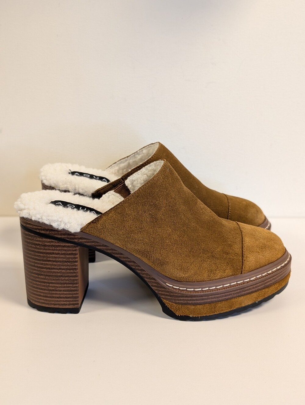 AQUA Sasha Suede Faux Fur Lined Platform Clog Mules Brown 8M